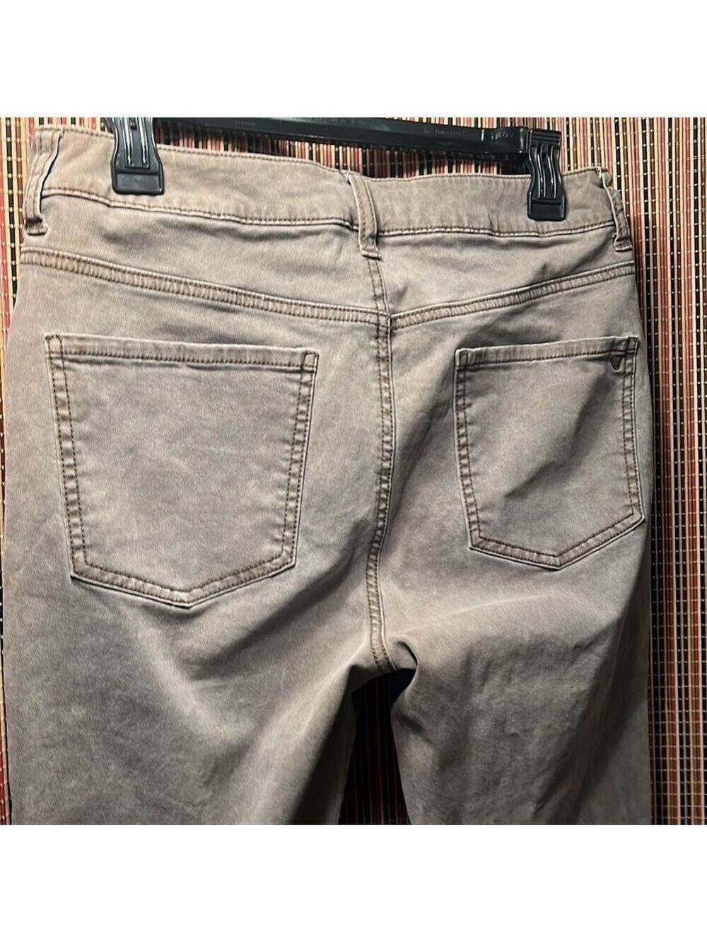 American Eagle Outfitters Jegging, SZ 10, , W 15”, L 39”, Inseam 28.5” Approx., - Picture 5 of 10